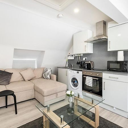 Securematics Superior Studio Apartments London Exterior foto